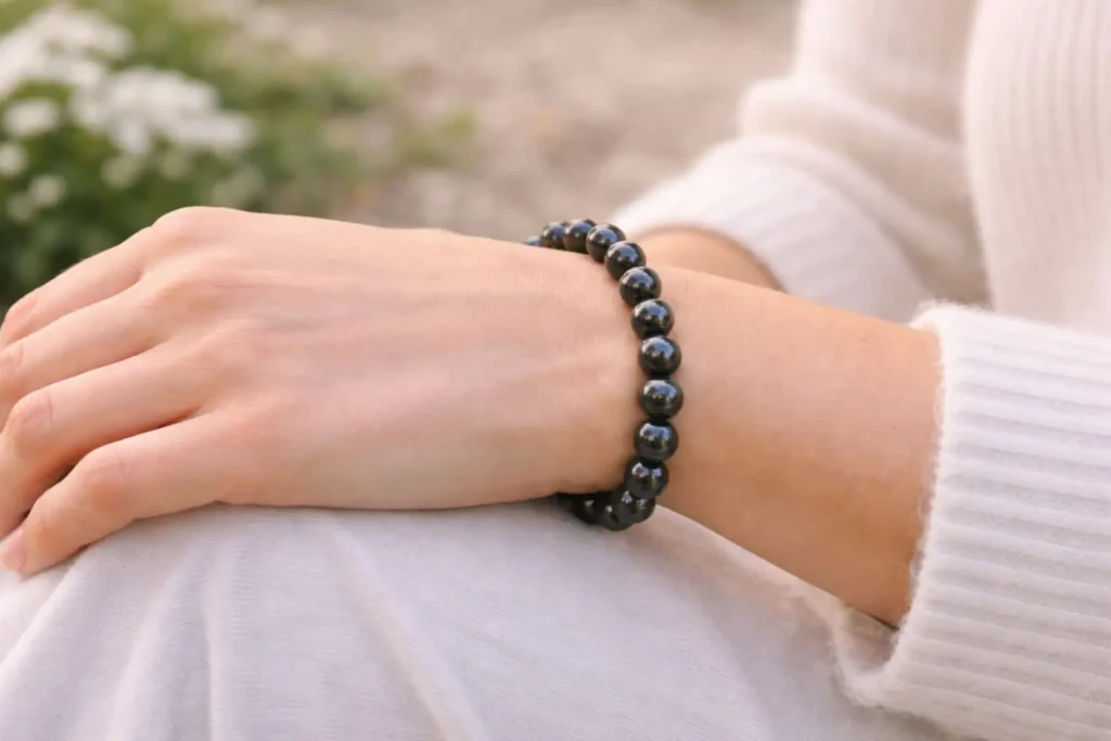 Bracelet en hématite – Ancrage, protection et équilibre émotionnel